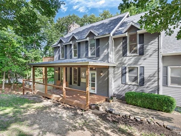 315 Country Ridge Drive, Camdenton, MO 65020