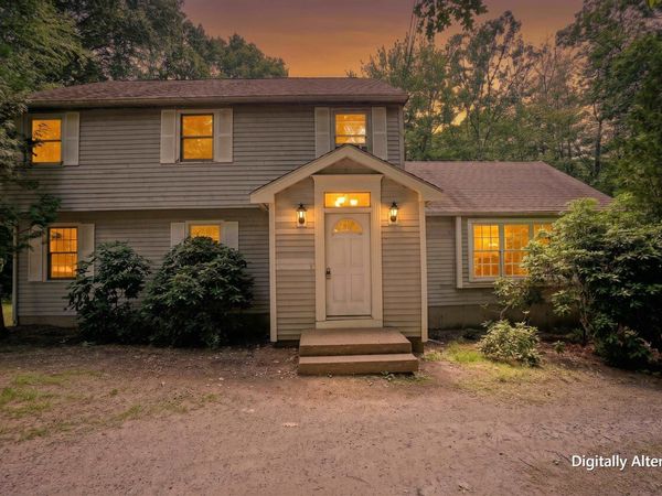 12 Anne Drive, Hampstead, NH 03841