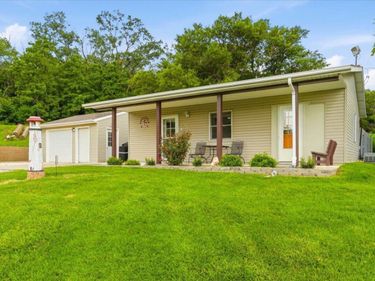22044 KANE Avenue, GLENWOOD, IA 51534