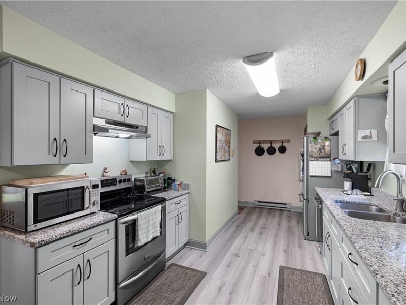 4164 Berkeley Drive, Sheffield Village, OH 44054 Photo 9