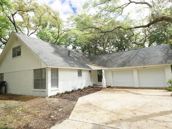 596 NE L Ombre Court, Fort Walton Beach, FL 32547