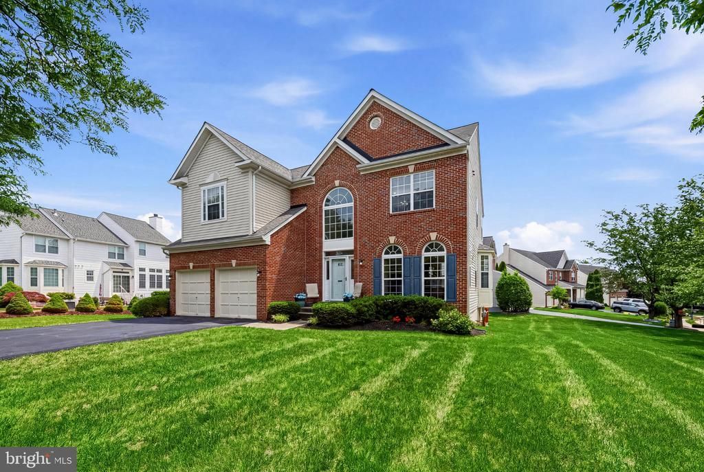 602 Shanks Evans Road Ne, Leesburg, VA 20176 Main Photo