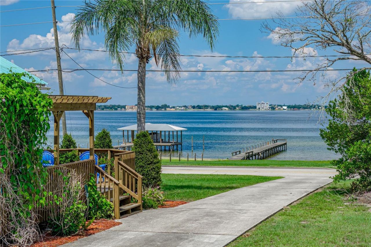 4530 Lakeview Drive , Sebring, FL 33870 Photo