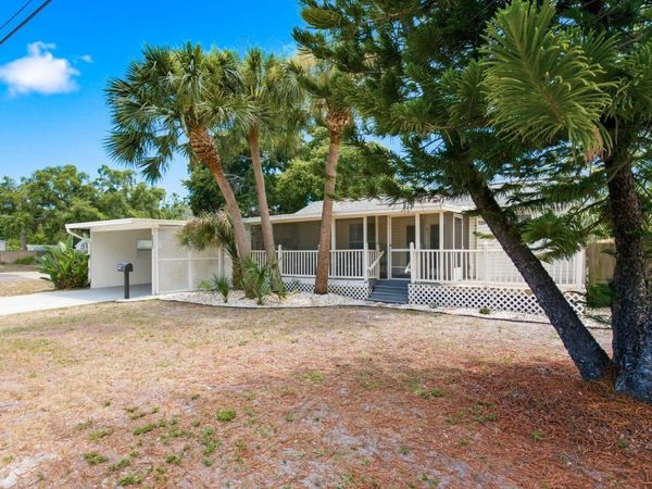 7201 5TH AVENUE N, ST PETERSBURG, FL 33701
