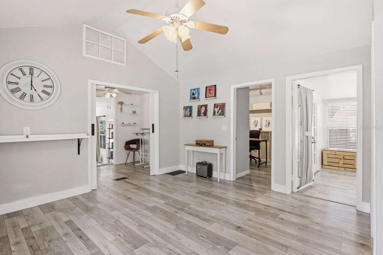 7201 5th Avenue N, Saint Petersburg, FL 33701 Photo