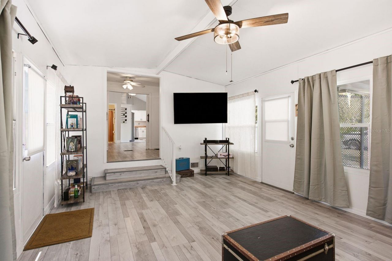 7201 5th Avenue N, Saint Petersburg, FL 33701 Photo