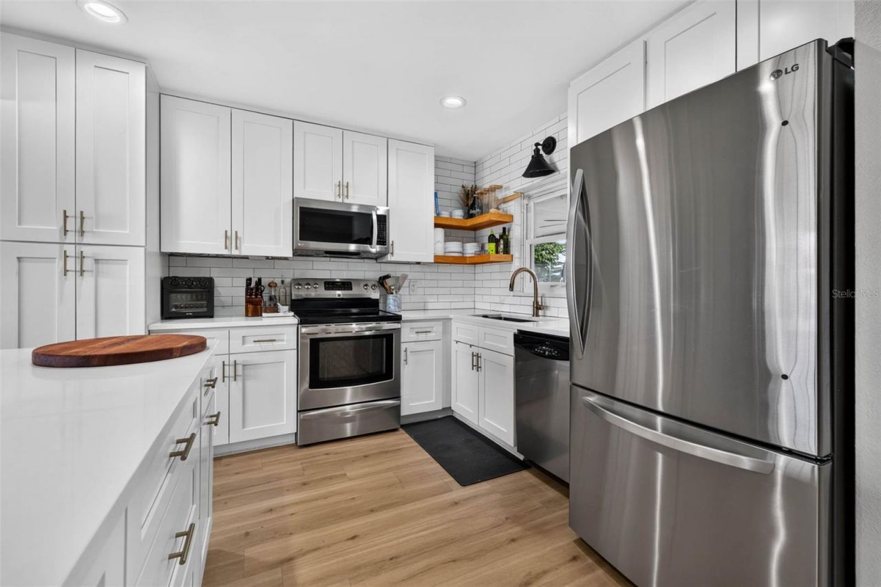 2101 37th Street N, Saint Petersburg, FL 33713 Photo