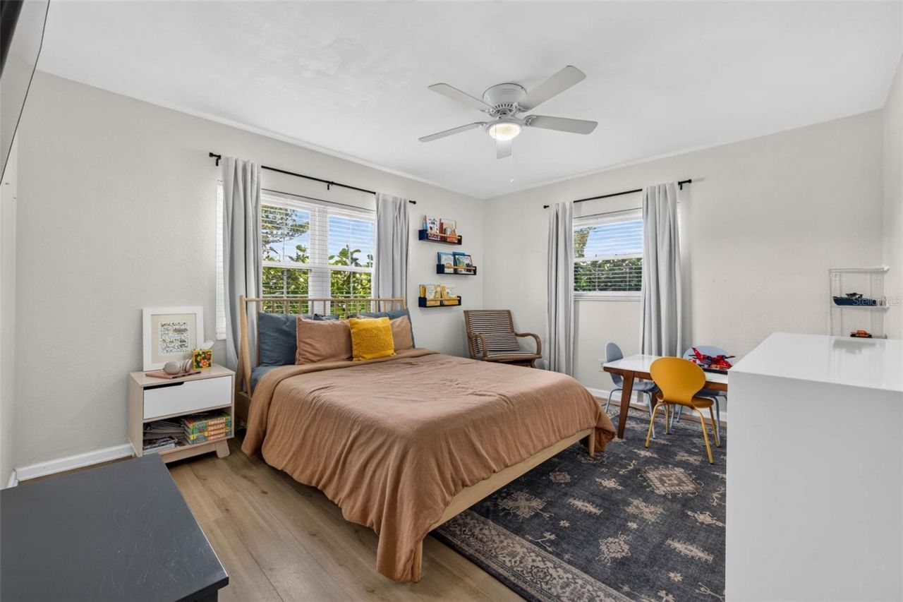 2101 37th Street N, Saint Petersburg, FL 33713 Photo