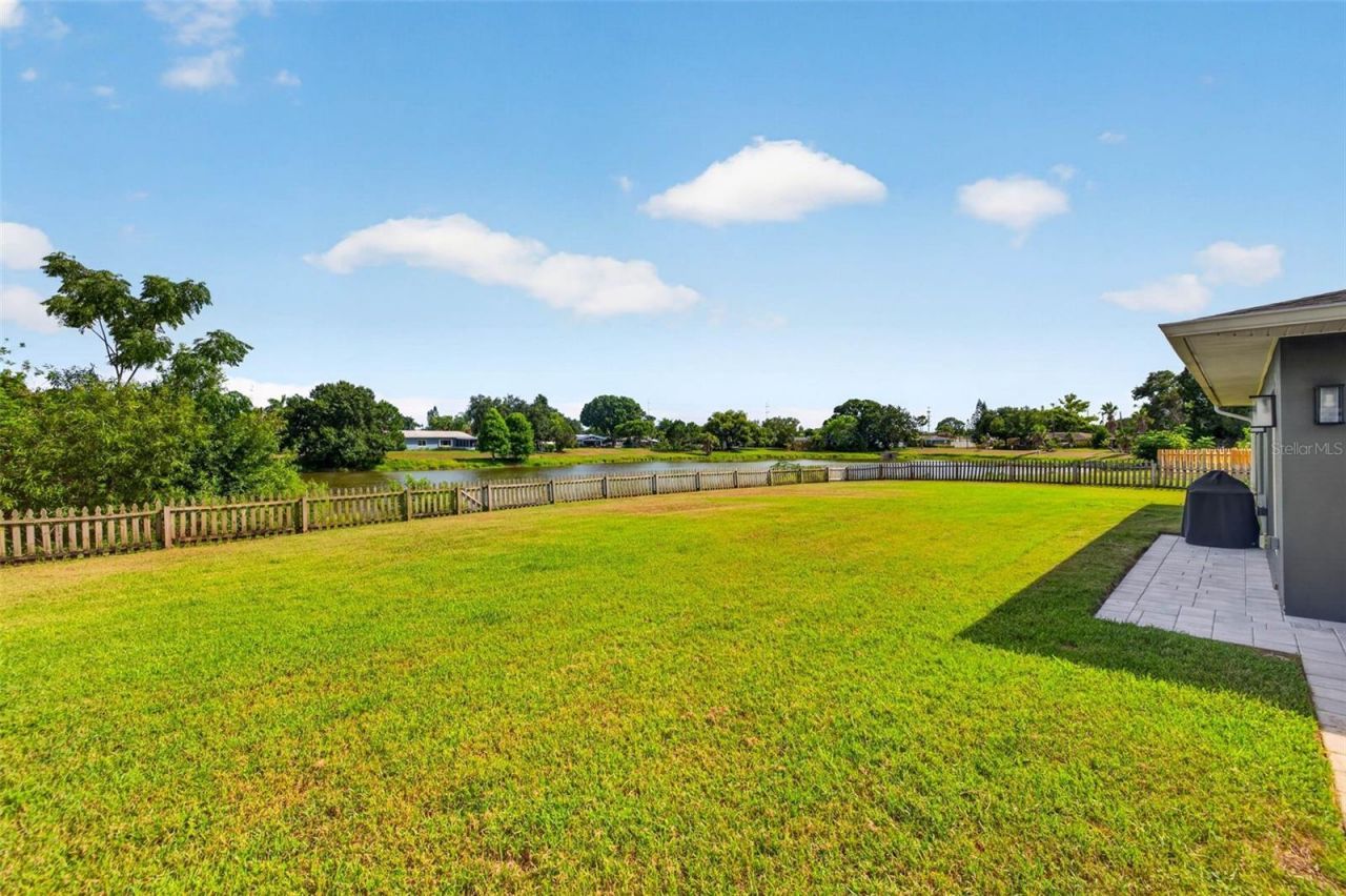 2101 37th Street N, Saint Petersburg, FL 33713 Photo