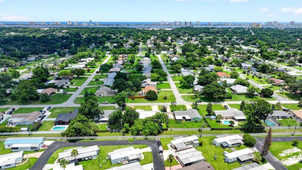 2334 Citrus Avenue , South Daytona, FL 32119 Photo