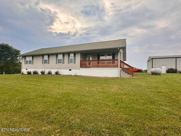 12343 Griffith Rd, Pikeville, TN 37367