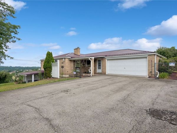 1760 Morris Ave, Irwin, PA 15642