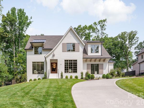 221 Hargett Court , Charlotte, NC 28211