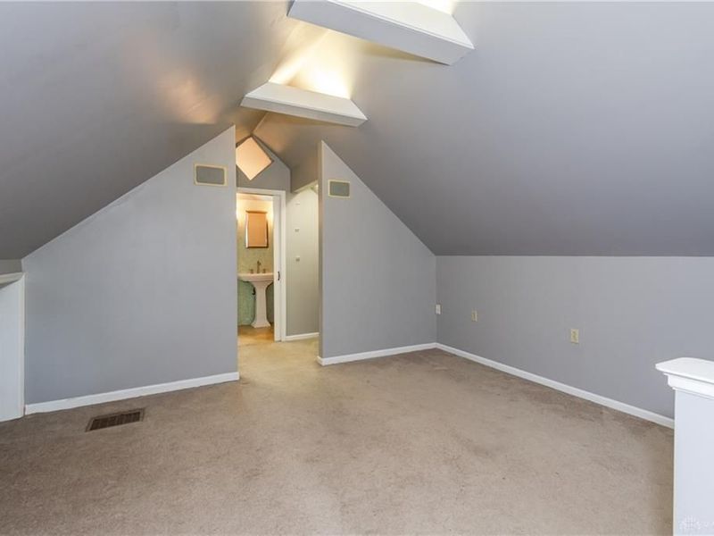 2829 Kenview Avenue, Dayton, OH 45420 Photo 34