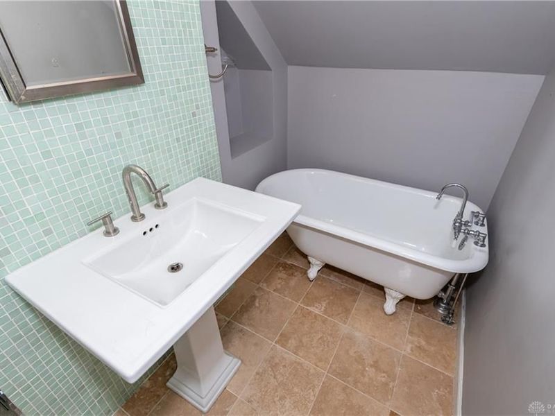 2829 Kenview Avenue, Dayton, OH 45420 Photo 40