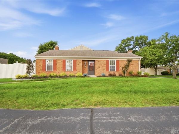 956 Patriot Square Drive, Washington TWP, OH 45459