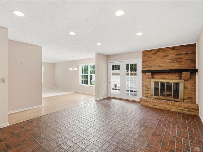 956 Patriot Square Drive, Washington Township, OH 45459 Photo 20