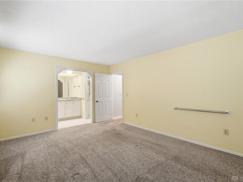 956 Patriot Square Drive, Washington Township, OH 45459 Photo 31