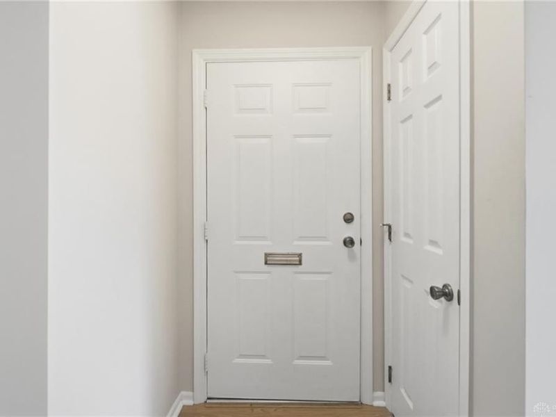 956 Patriot Square Drive, Washington Township, OH 45459 Photo 4