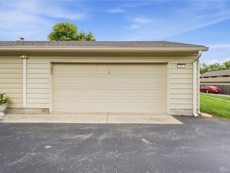 956 Patriot Square Drive, Washington Township, OH 45459 Photo 46