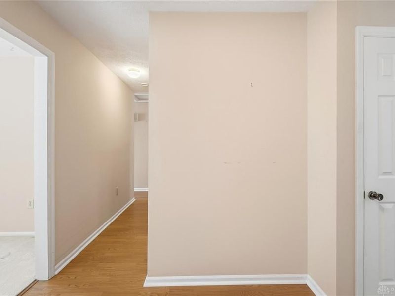 956 Patriot Square Drive, Washington Township, OH 45459 Photo 5
