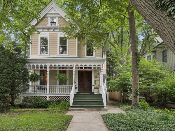 1220 Maple Avenue, Evanston, IL 60202