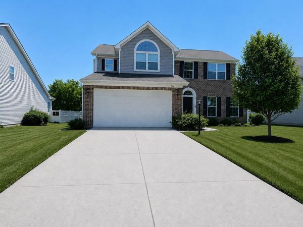 779 Oakley Drive , Delaware, OH 43015