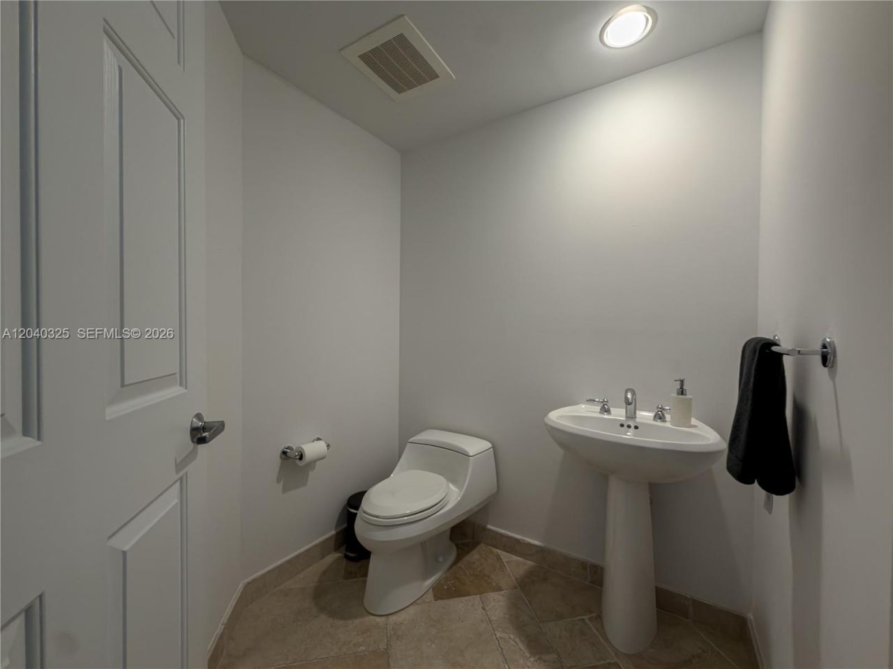 1819 SE 17th Street, Unit 711, Fort Lauderdale, FL 33316 Photo