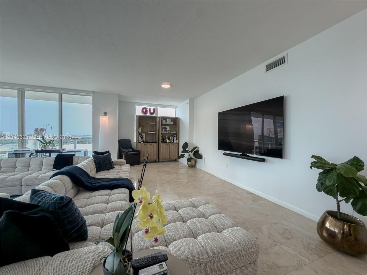 1819 SE 17th Street, Unit 711, Fort Lauderdale, FL 33316 Photo