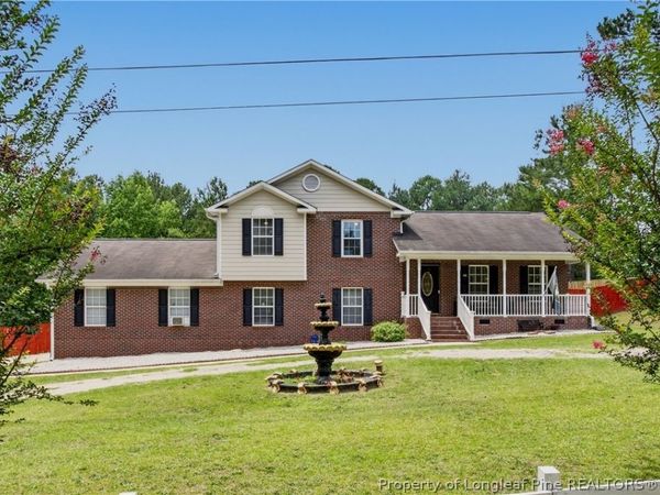 817 Hobson Road, Raeford, NC 28376