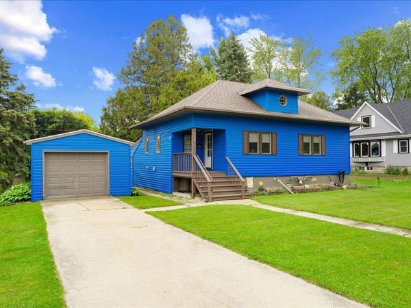 710 CENTER STREET, Kewaunee, WI 54216