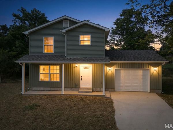 404 E Plattin Street , De Soto, MO 63020