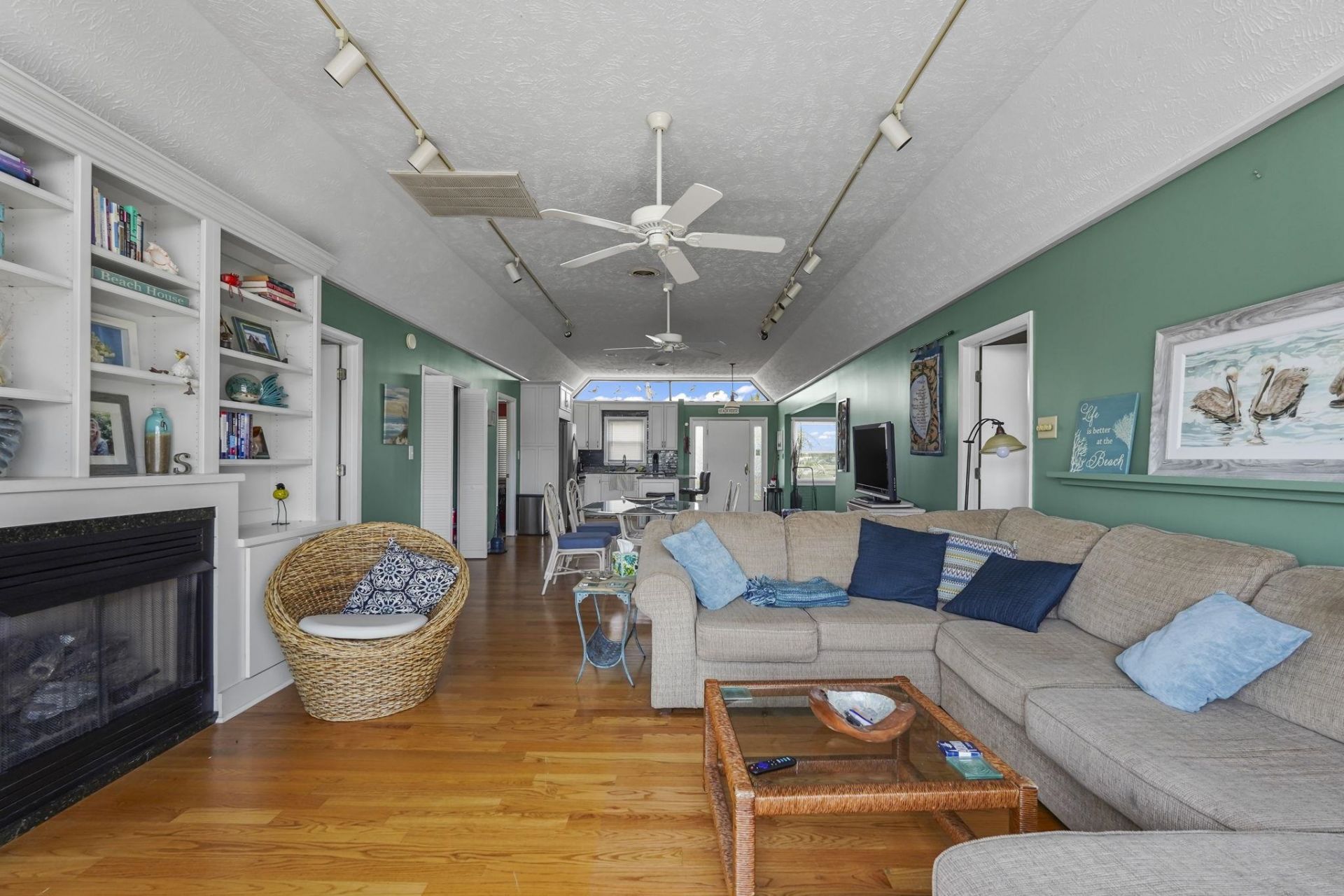 310 37th Ave. N  Photo 18