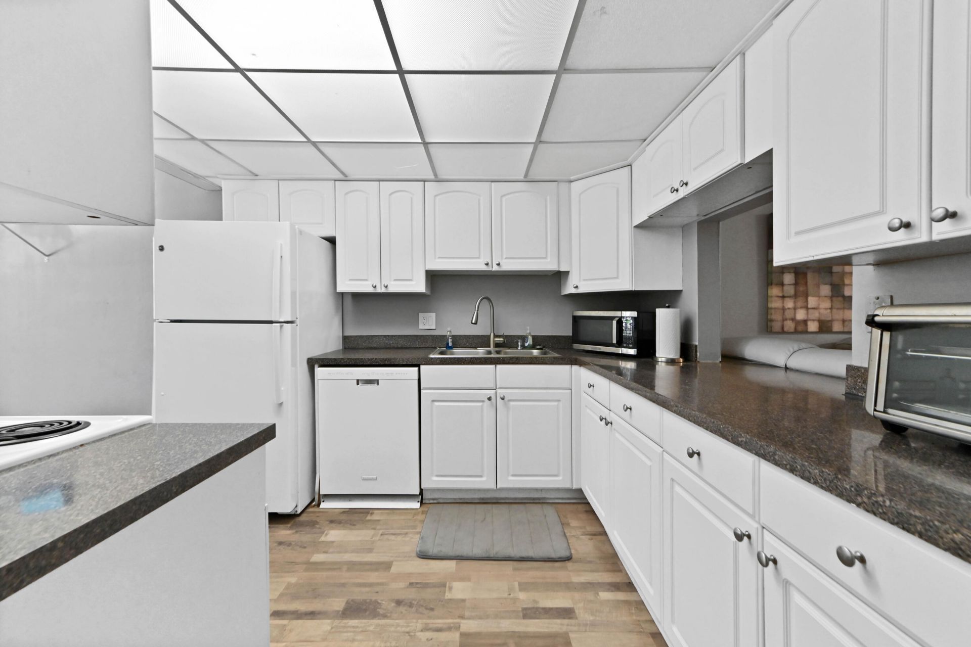 5937 Forest Hill Boulevard, Unit 103, West Palm Beach, FL 33415 Photo