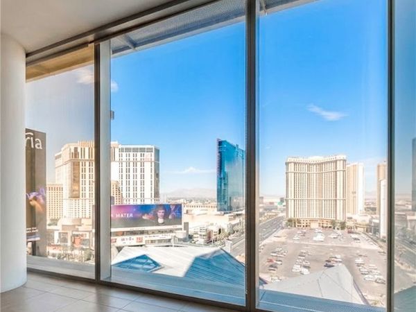 3722 Las Vegas Boulevard, Unit 1105, Las Vegas, NV 89158