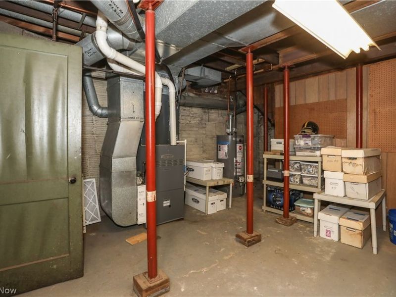 1104 N Howard Street, Akron, OH 44310 Photo 34
