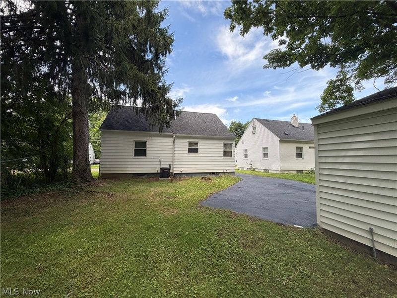 1045 Nome Avenue, Akron, OH 44320 Photo 20