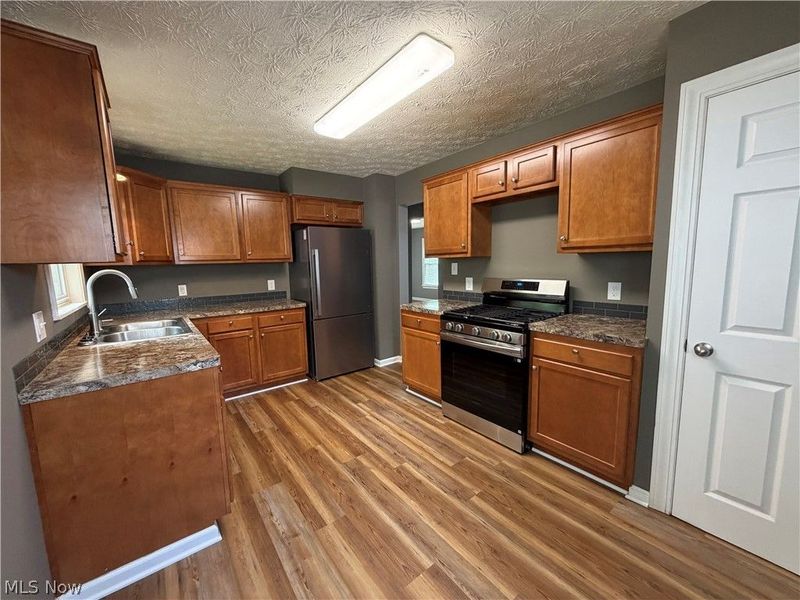 1045 Nome Avenue, Akron, OH 44320 Photo 6