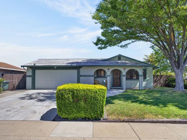 2300 Covered Wagon Cir, Elverta, CA 95626