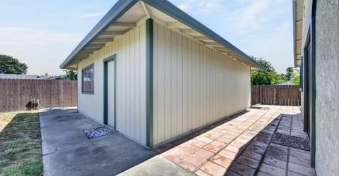 2300 Covered Wagon Cir, Elverta, CA 95626 Photo