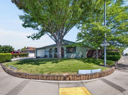 2300 Covered Wagon Cir, Elverta, CA 95626 Photo
