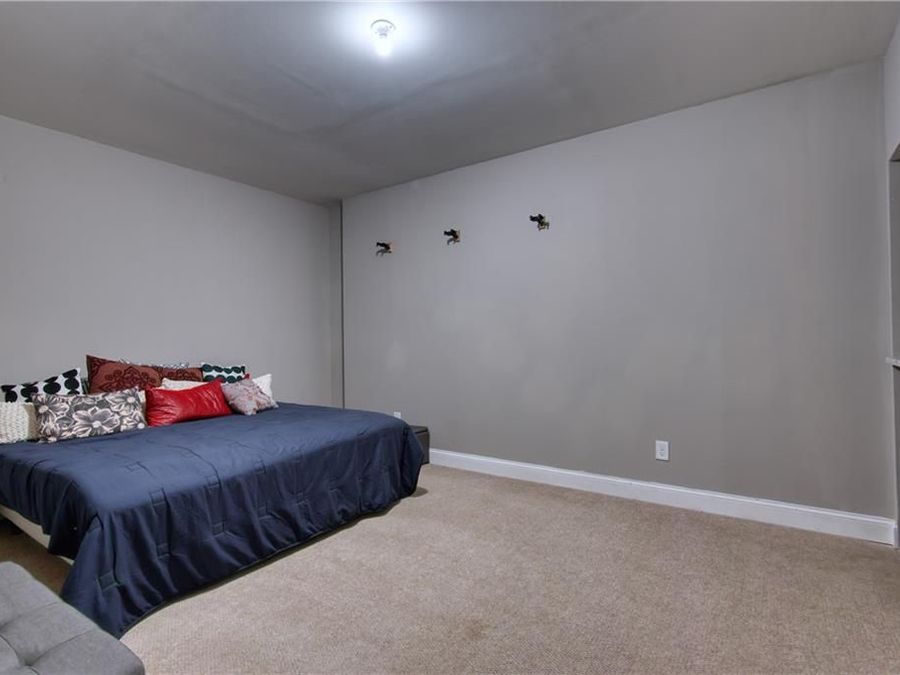 Property Image 63