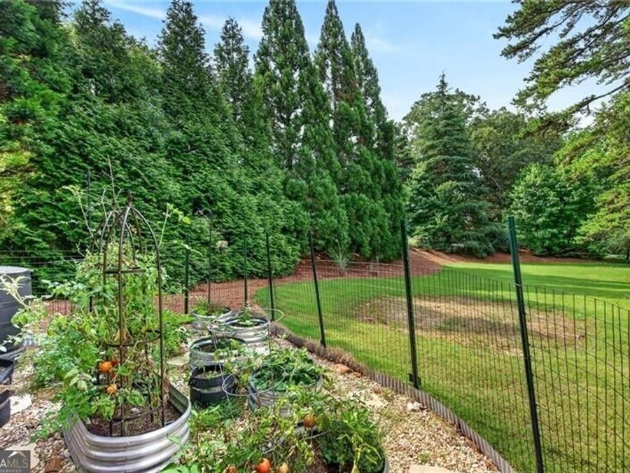Property Image 64