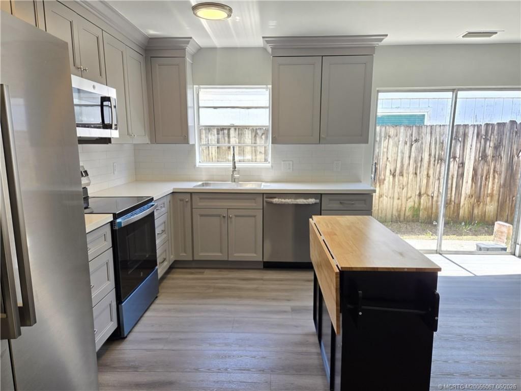 4508 SE Salvatori Road , Stuart, FL 34997 Photo