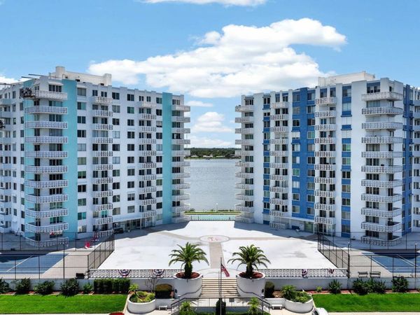 925 N Halifax Avenue, Unit 403, Daytona Beach, FL 32118