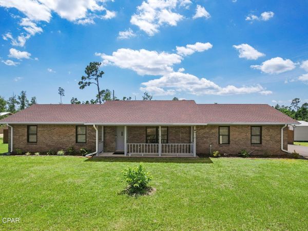 1711 E Callaway Drive , Panama City, FL 32404