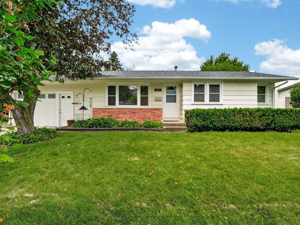 1013 Yuma Avenue, Ames, IA 50014