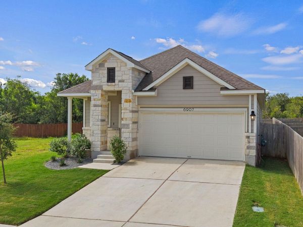 6907 Short Run LN, Buda, TX 78610