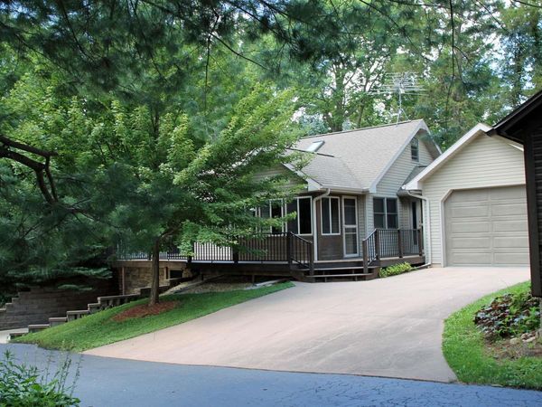 2613 Joplin Avenue, Denver, IA 50622