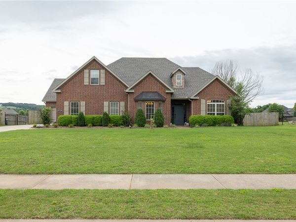 2439 Brookwater Lane , Fayetteville, AR 72703